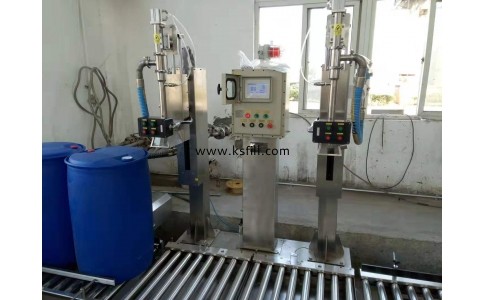 小型半自動(dòng)灌裝秤